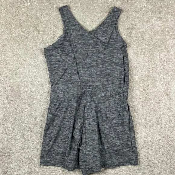 Kuhl Revivr Romper Women's Small Gray Stretch Active Sleeveless Jumpsuit Outdoor - Picture 2 of 10